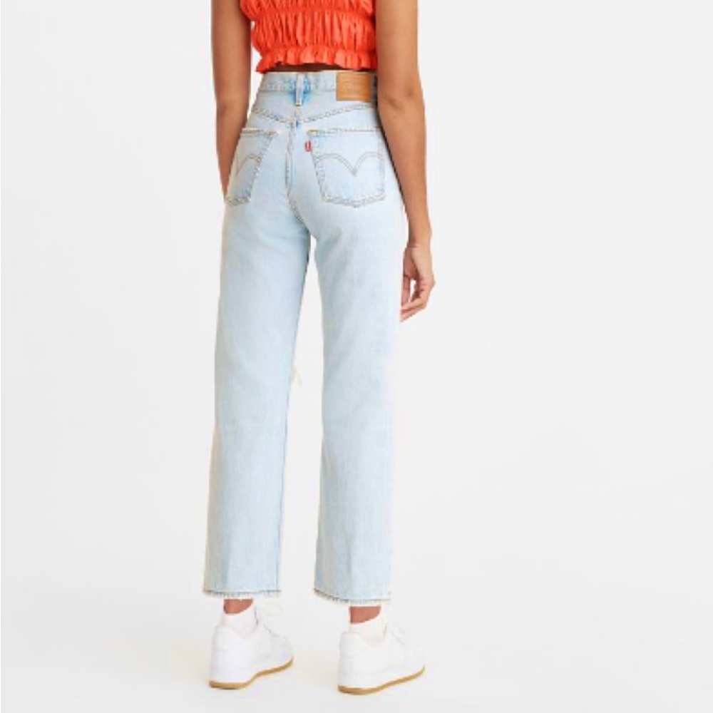 NWT Levi’s RIBCAGE STRAIGHT ANKLE WOMEN'S JEANS in Ojai Shore color